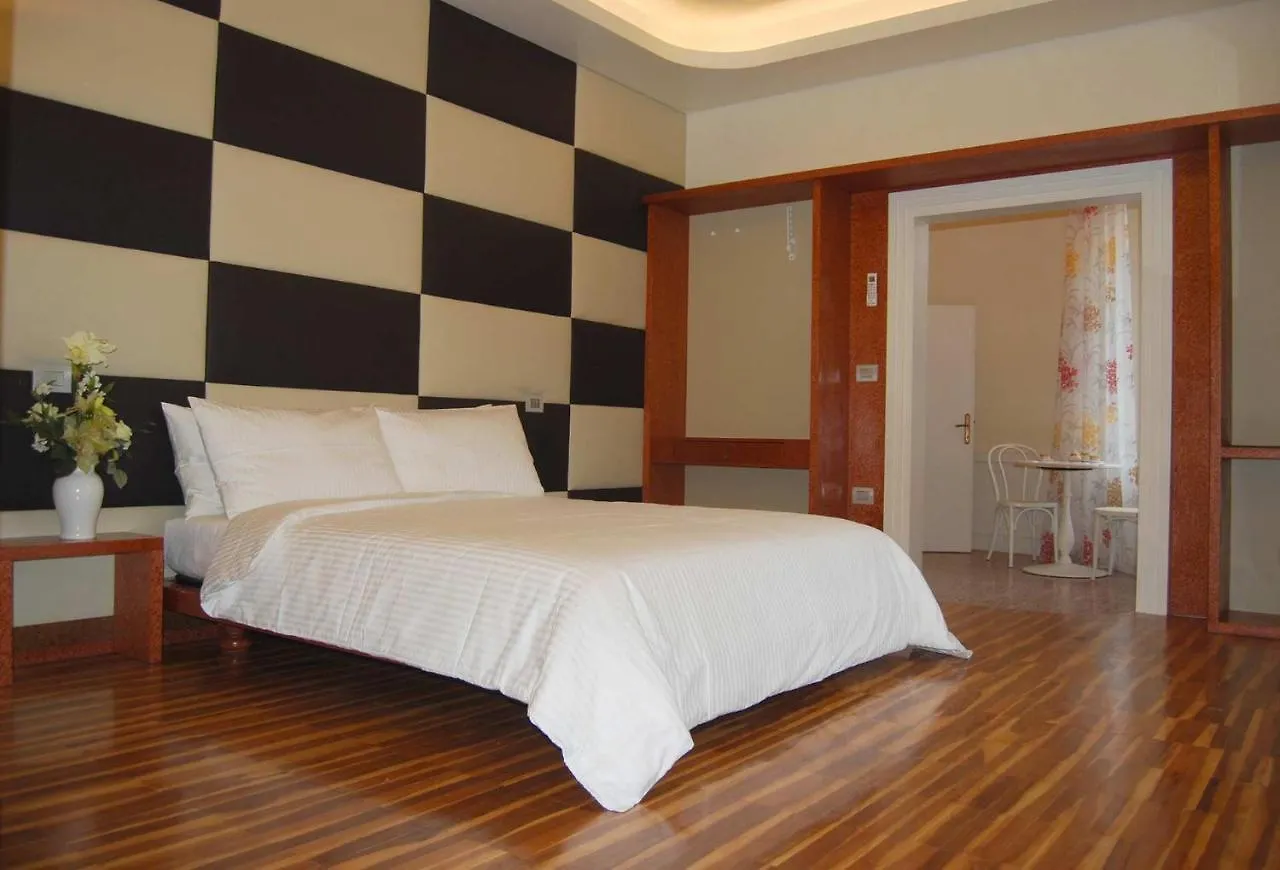 B&B Romeo Santarcangelo di Romagna 0*,  Italy